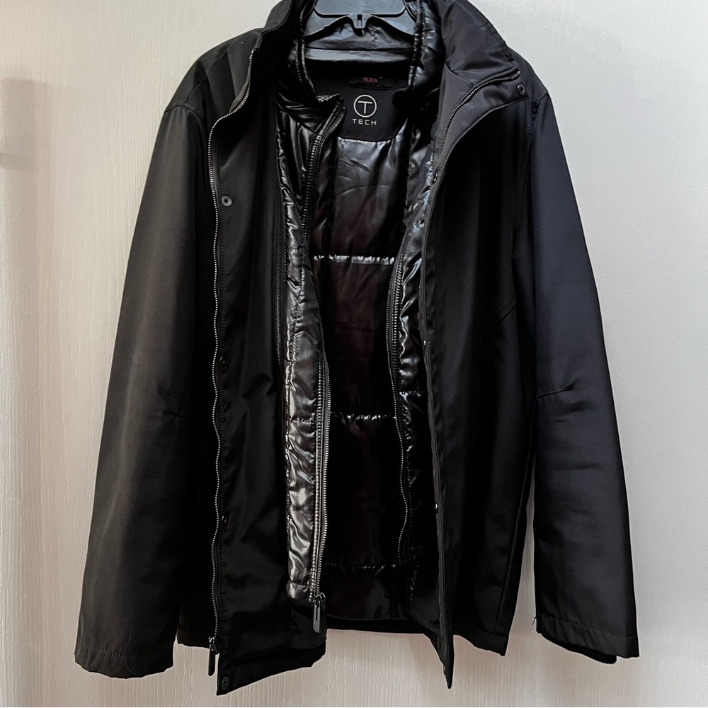 NWOT Tumi Black T-Tech Performance Jacket- Size Large